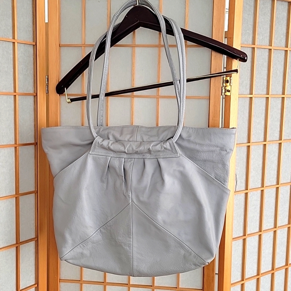 Vintage gray leather EUC zip top tote